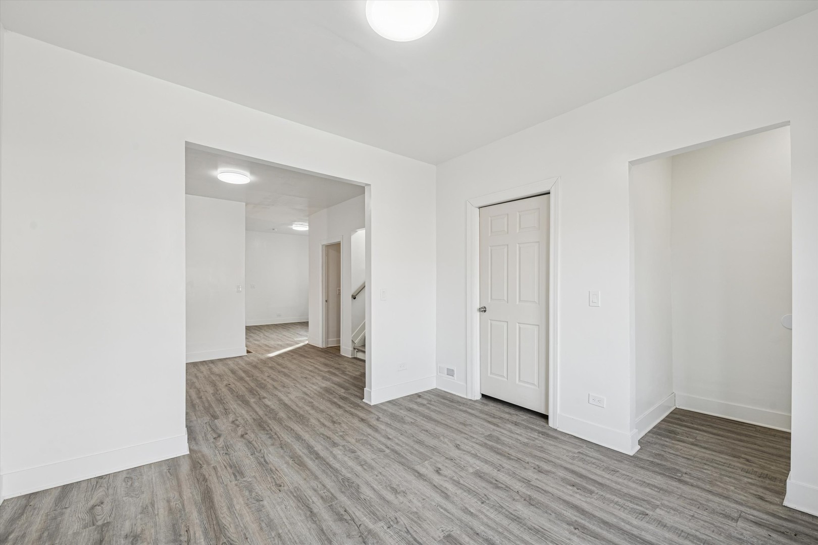 6843 S Carpenter Street, Chicago, IL 60621