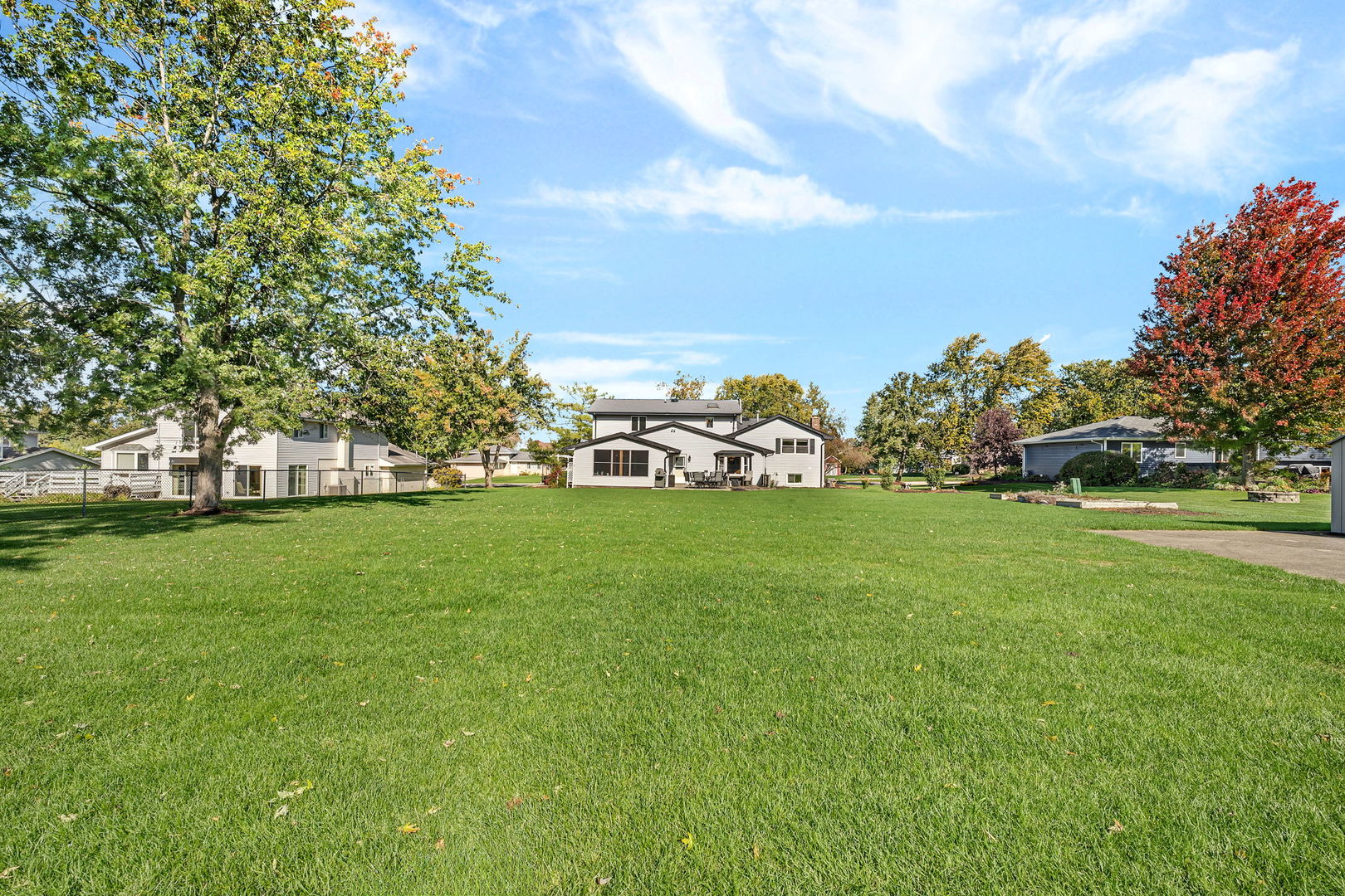 830 Wagon Drive, New Lenox, IL 60451