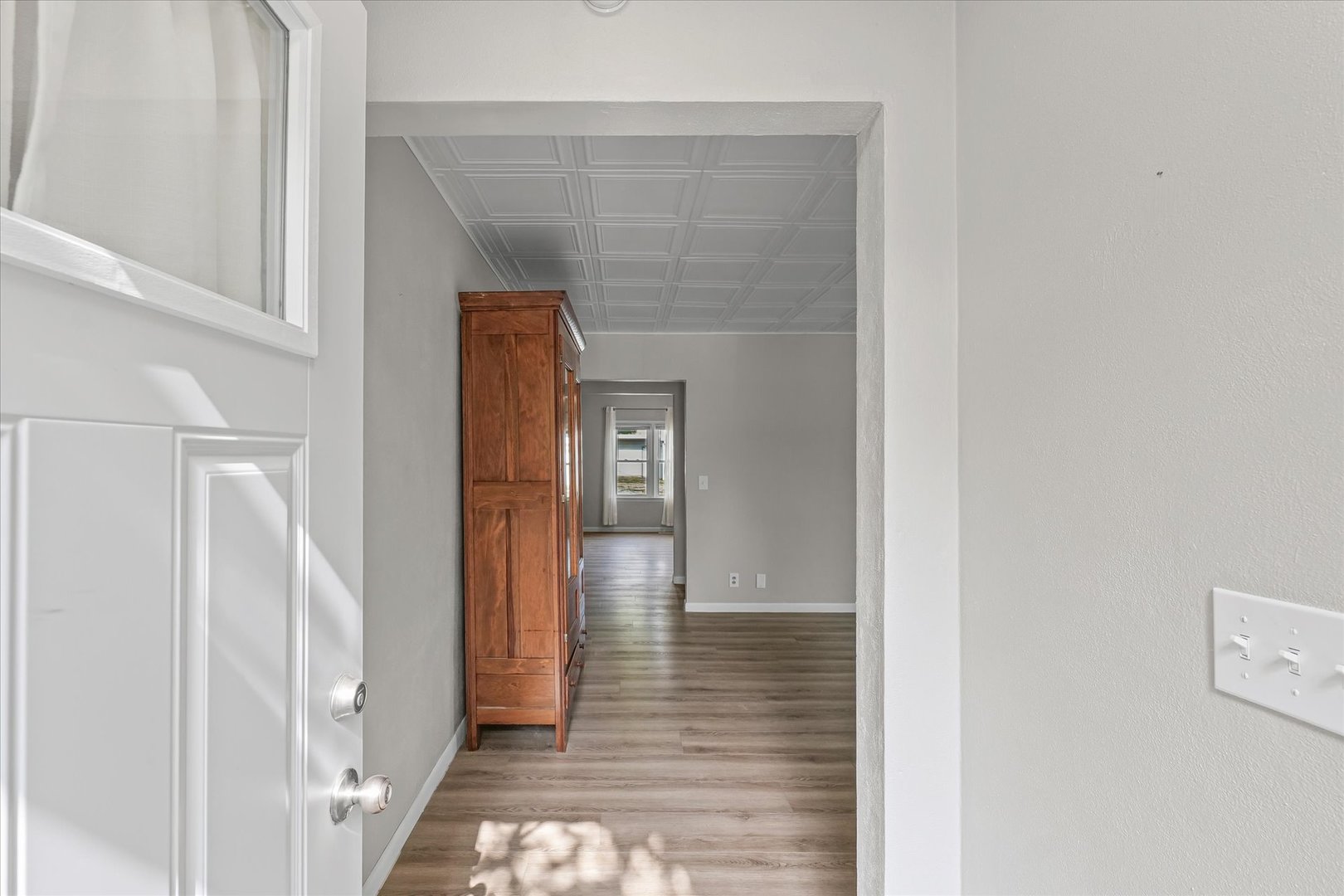 601 W Main Street, Clinton, IL 61727