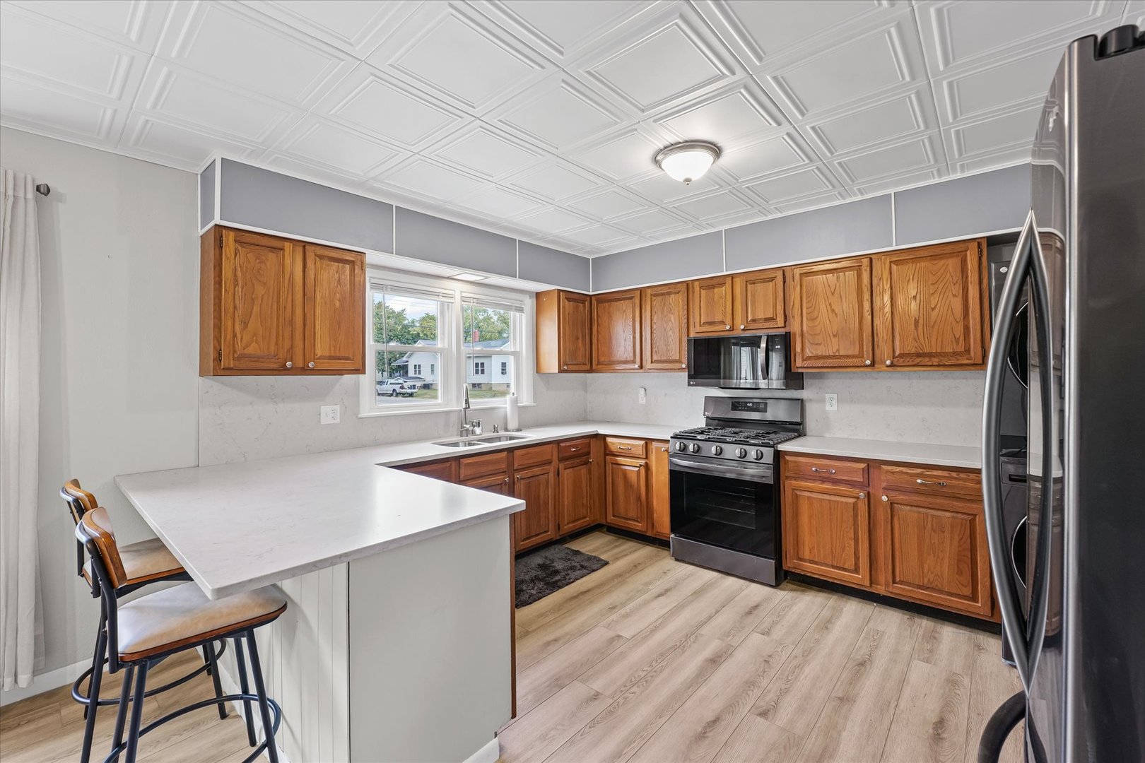 601 W Main Street, Clinton, IL 61727