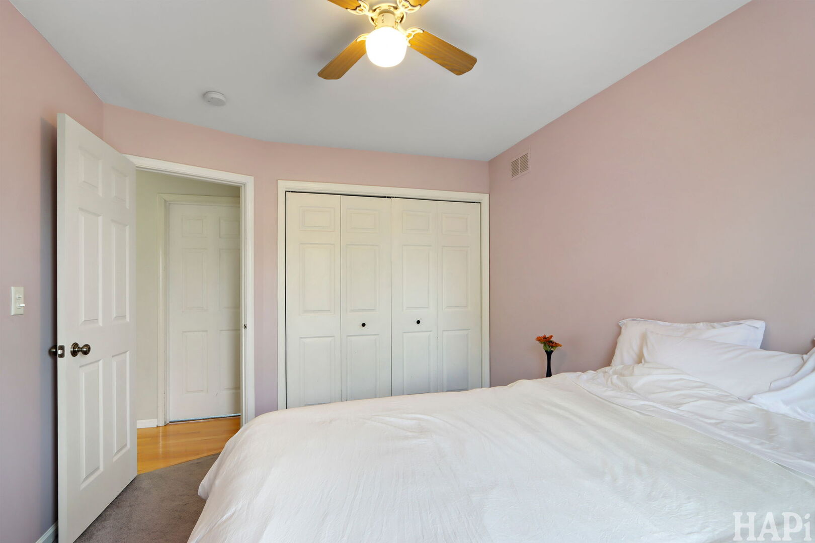 2817 Weld Road, Elgin, IL 60124