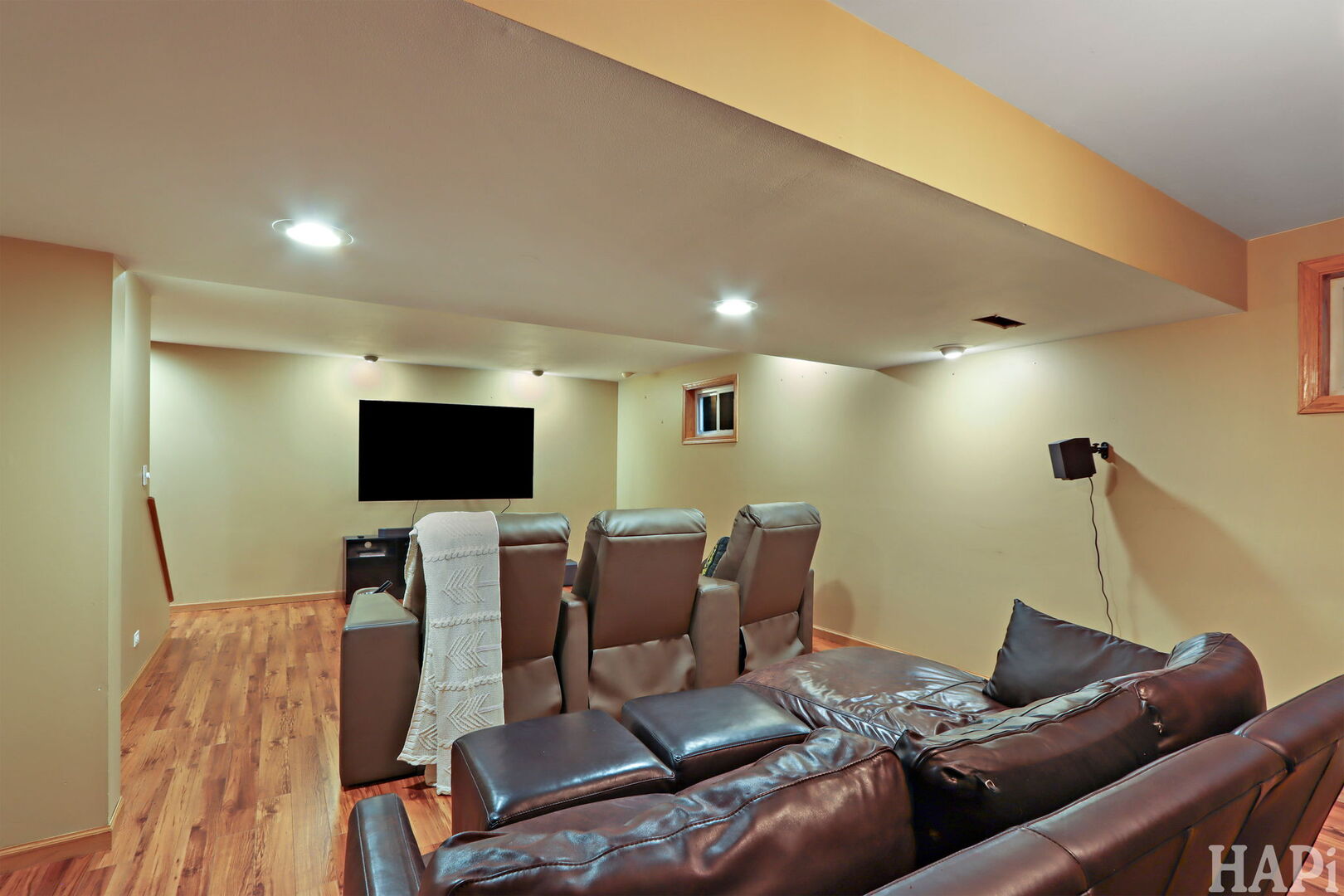 2817 Weld Road, Elgin, IL 60124