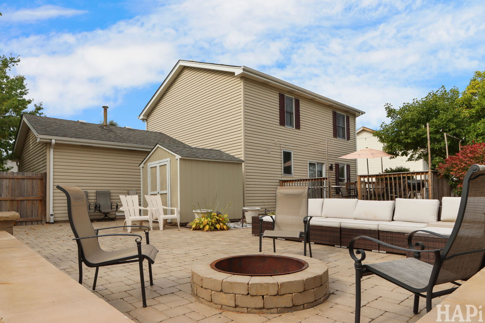 2817 Weld Road, Elgin, IL 60124