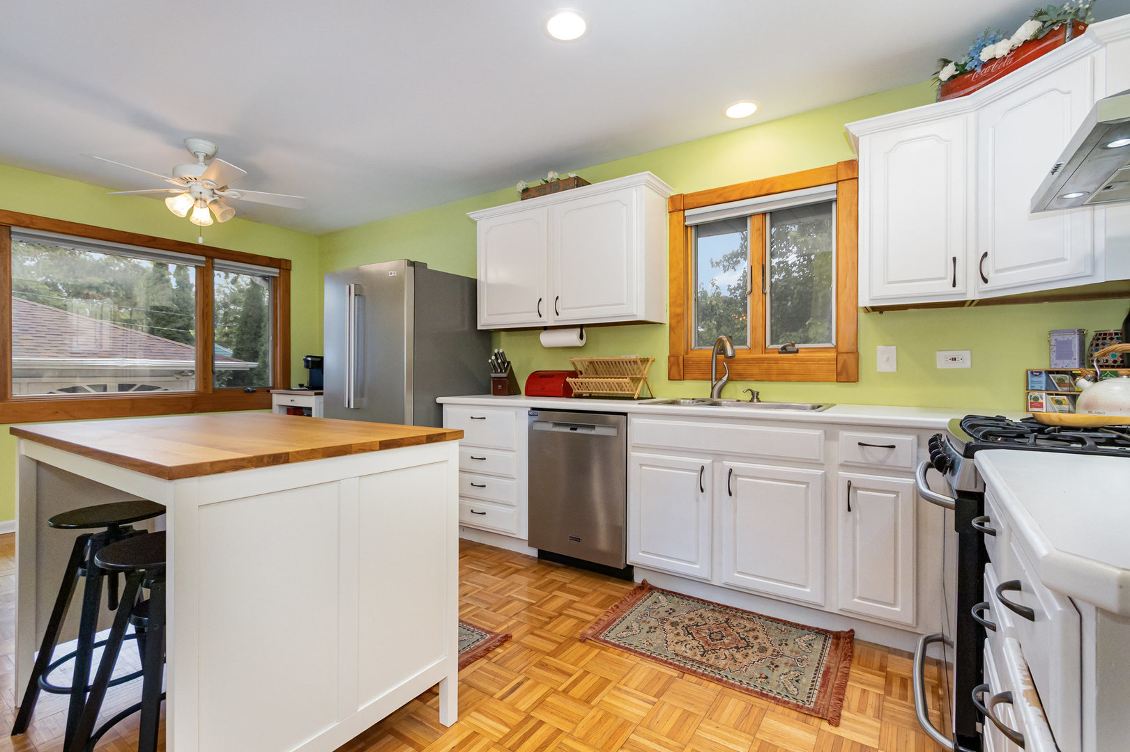 203 Fir Street, New Lenox, IL 60451