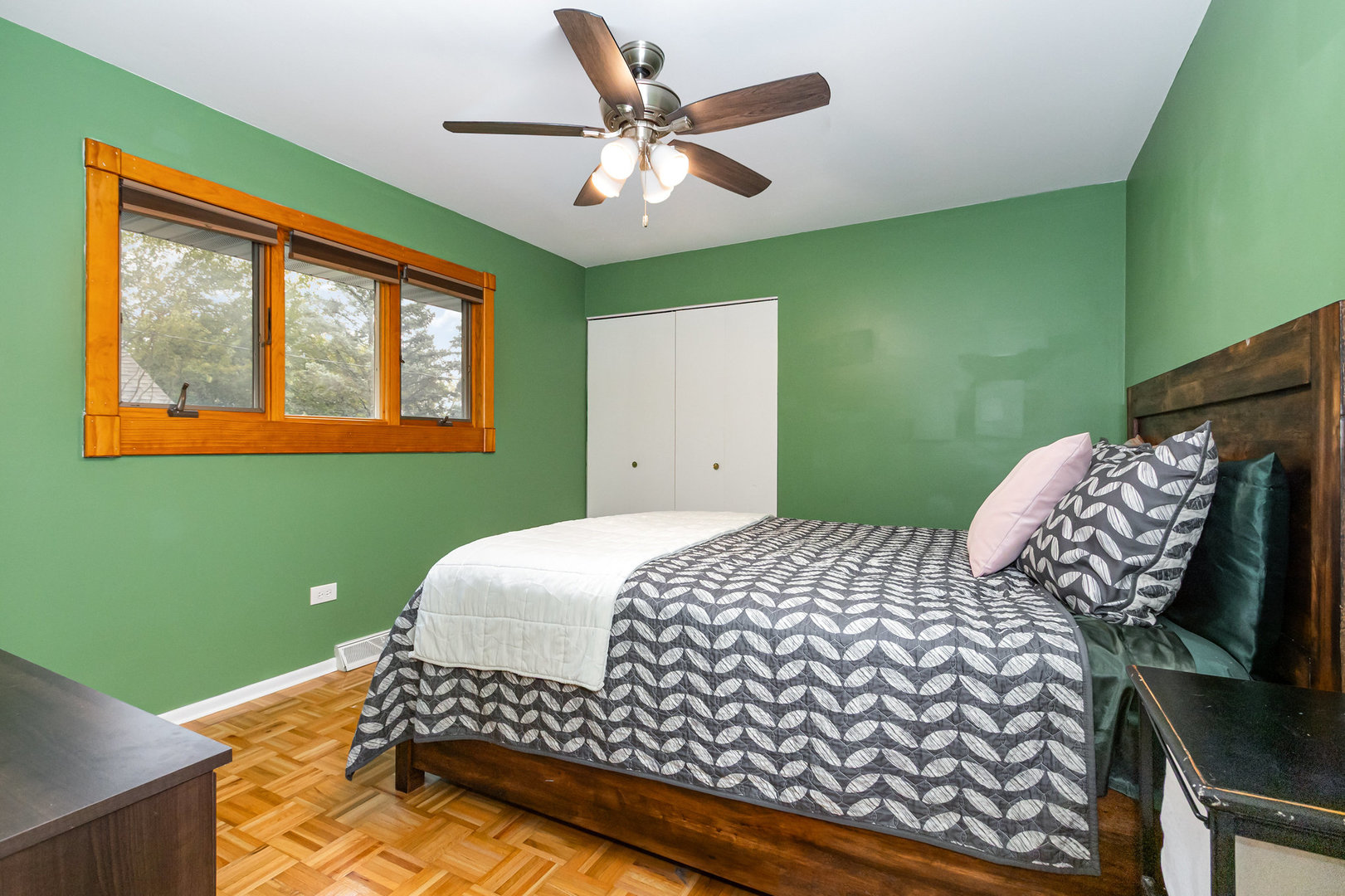 203 Fir Street, New Lenox, IL 60451