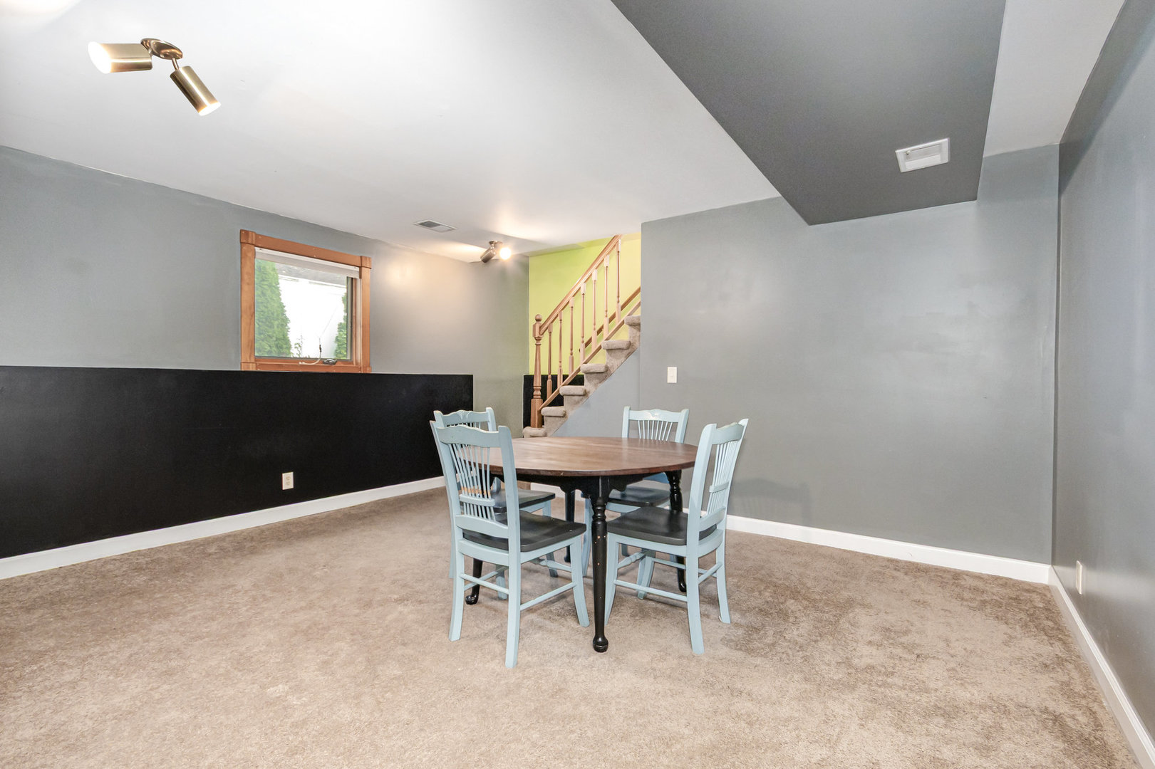 203 Fir Street, New Lenox, IL 60451