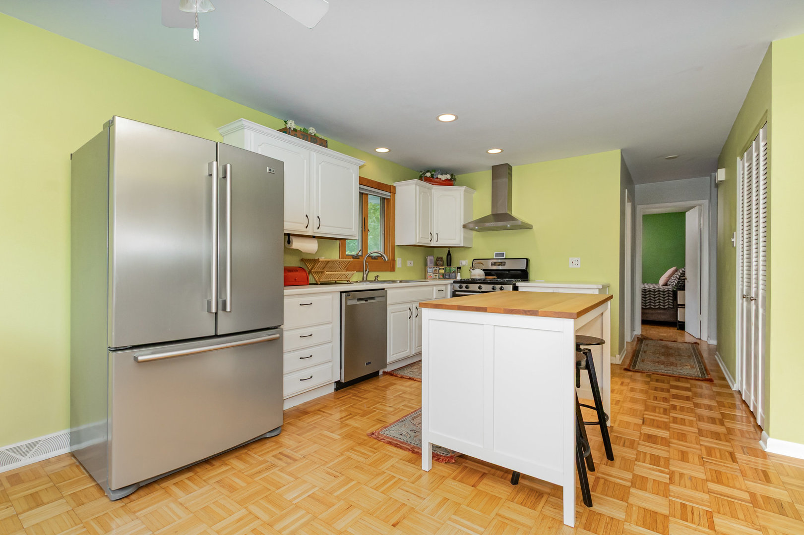 203 Fir Street, New Lenox, IL 60451