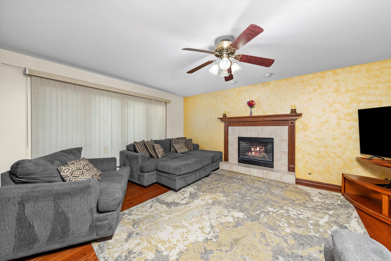 21218 Shannon Avenue, Matteson, IL 60443