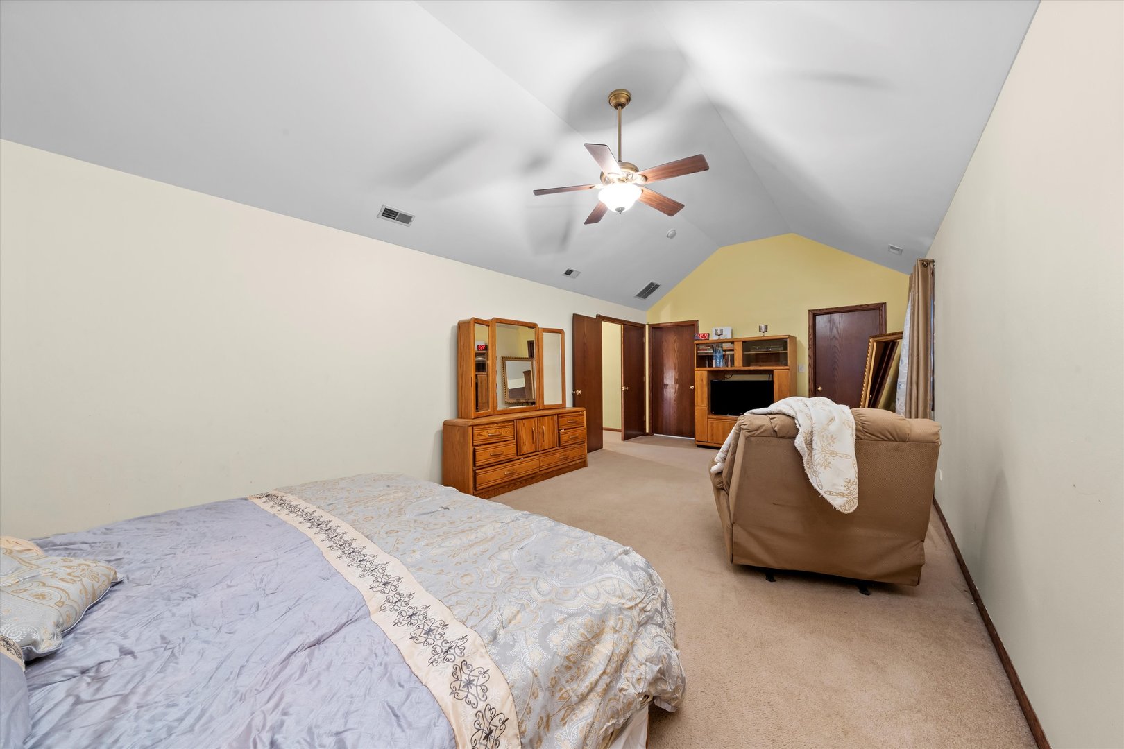 21218 Shannon Avenue, Matteson, IL 60443