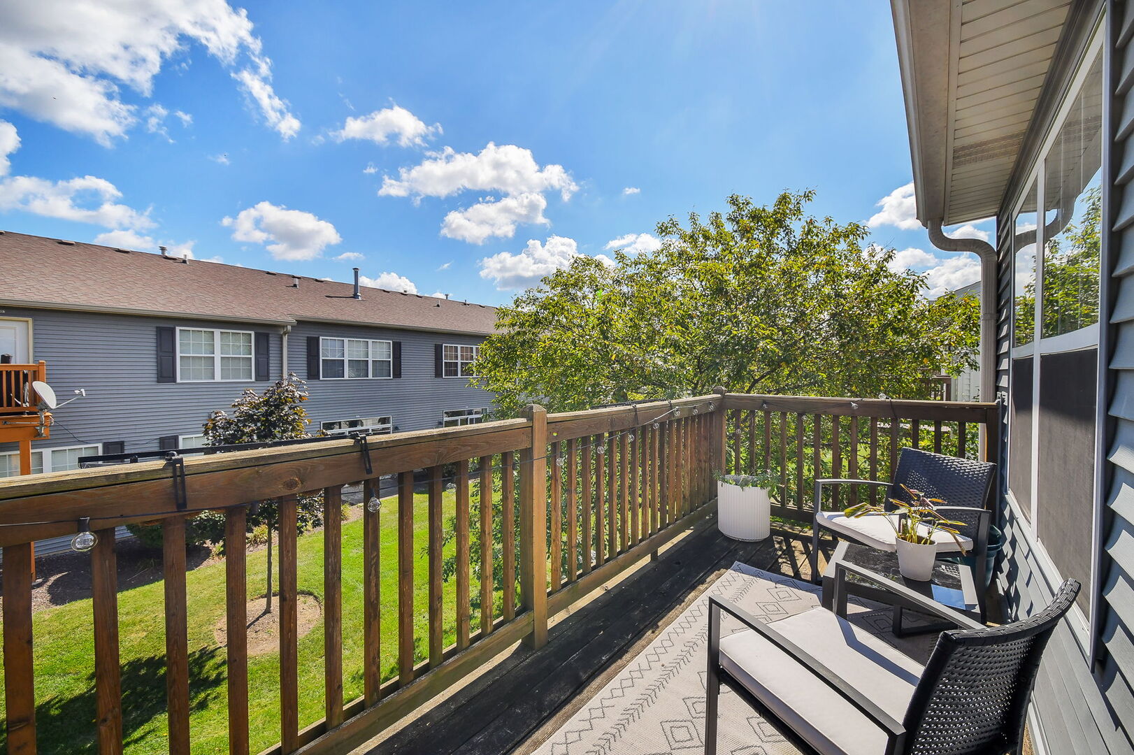 816 Woodewind Drive #816, Naperville, IL 60563