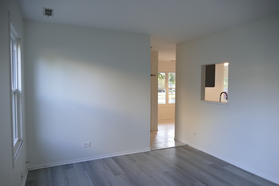 1076 CRESTWOOD Lane, Bolingbrook, IL 60440