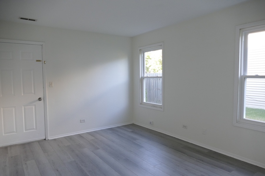 1076 CRESTWOOD Lane, Bolingbrook, IL 60440