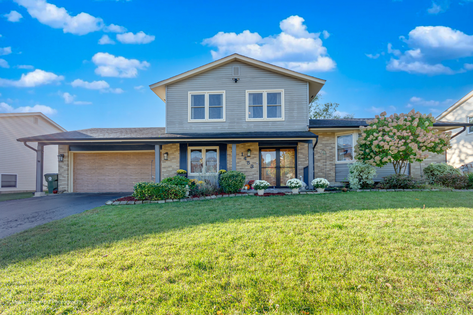 1453 Armstrong Lane, Elk Grove Village, IL 60007