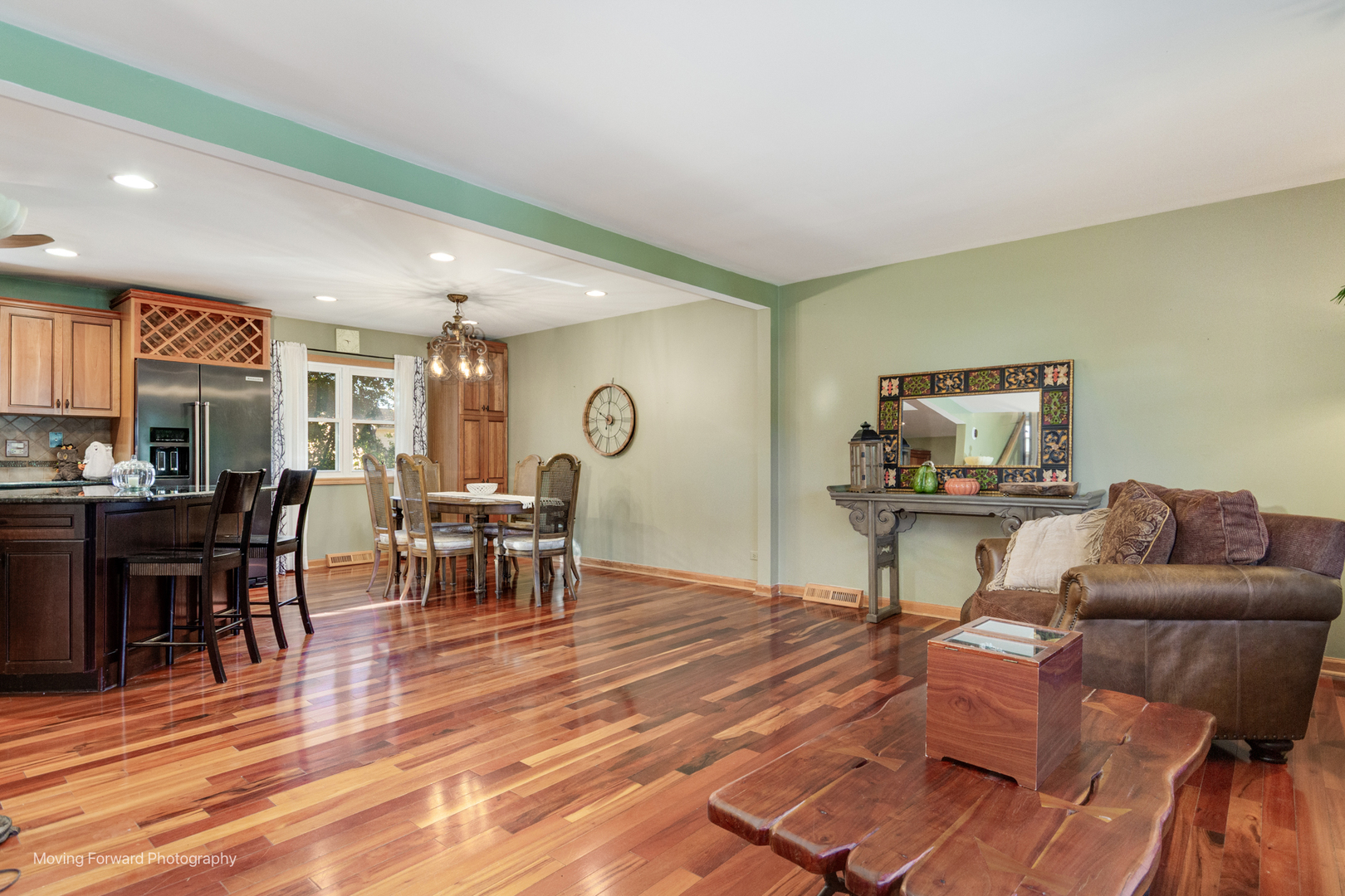 1453 Armstrong Lane, Elk Grove Village, IL 60007