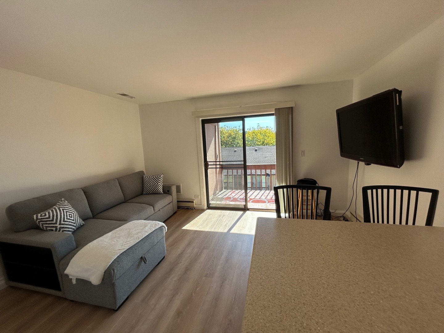 58 Vail Colony #10, Fox Lake, IL 60020