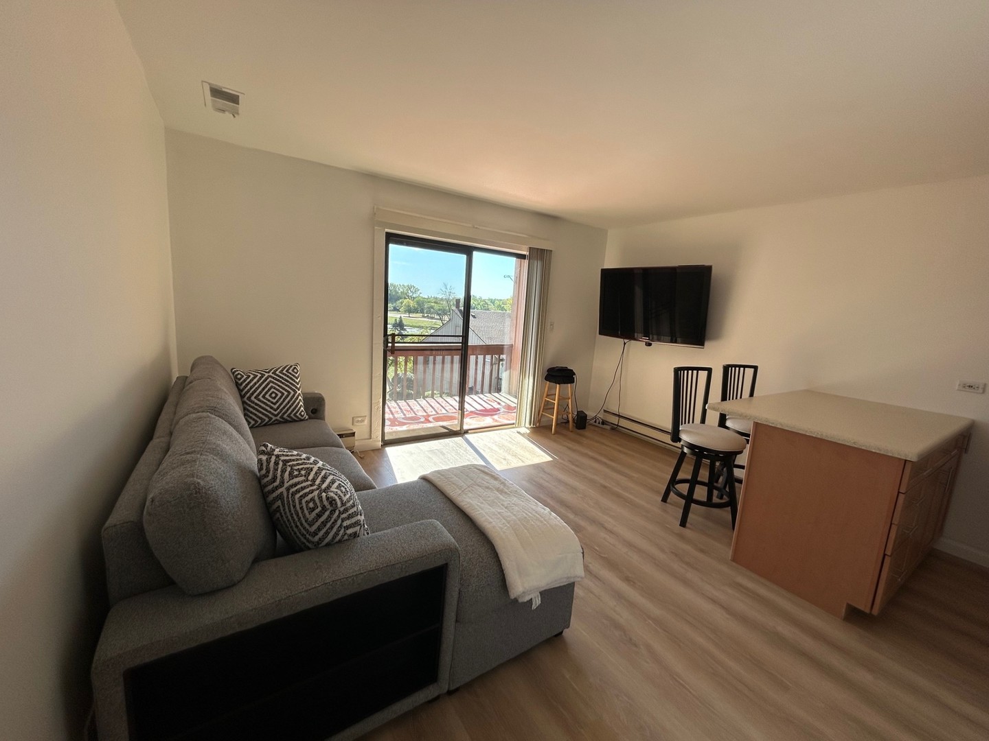 58 Vail Colony #10, Fox Lake, IL 60020