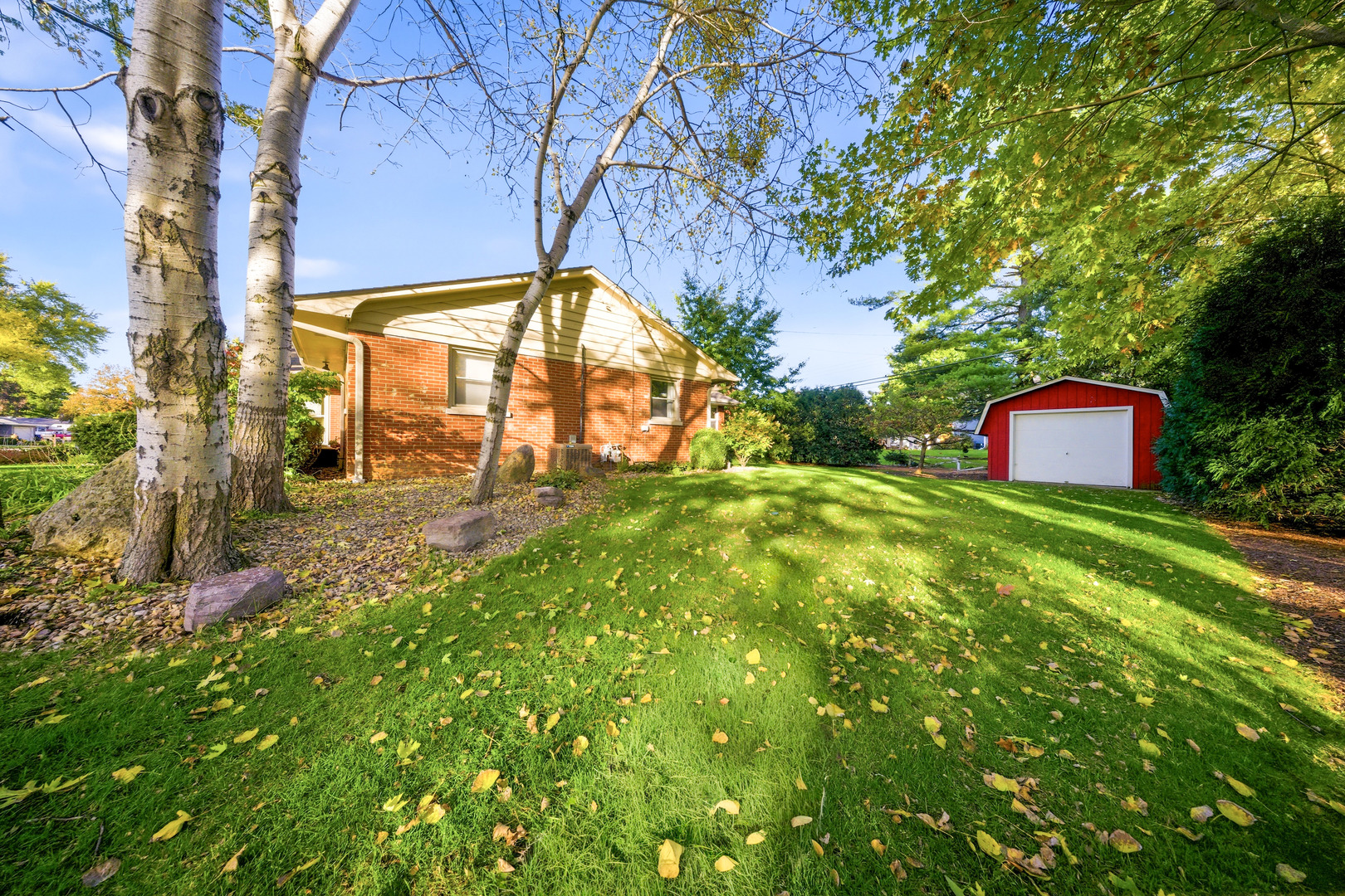 1360 Florence Drive, Sycamore, IL 60178