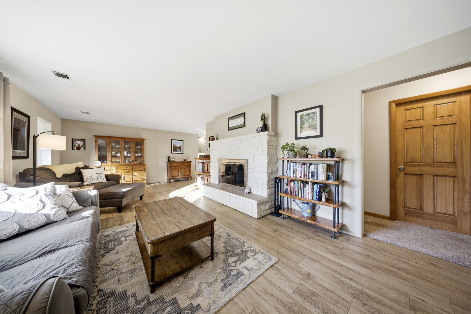 1360 Florence Drive, Sycamore, IL 60178