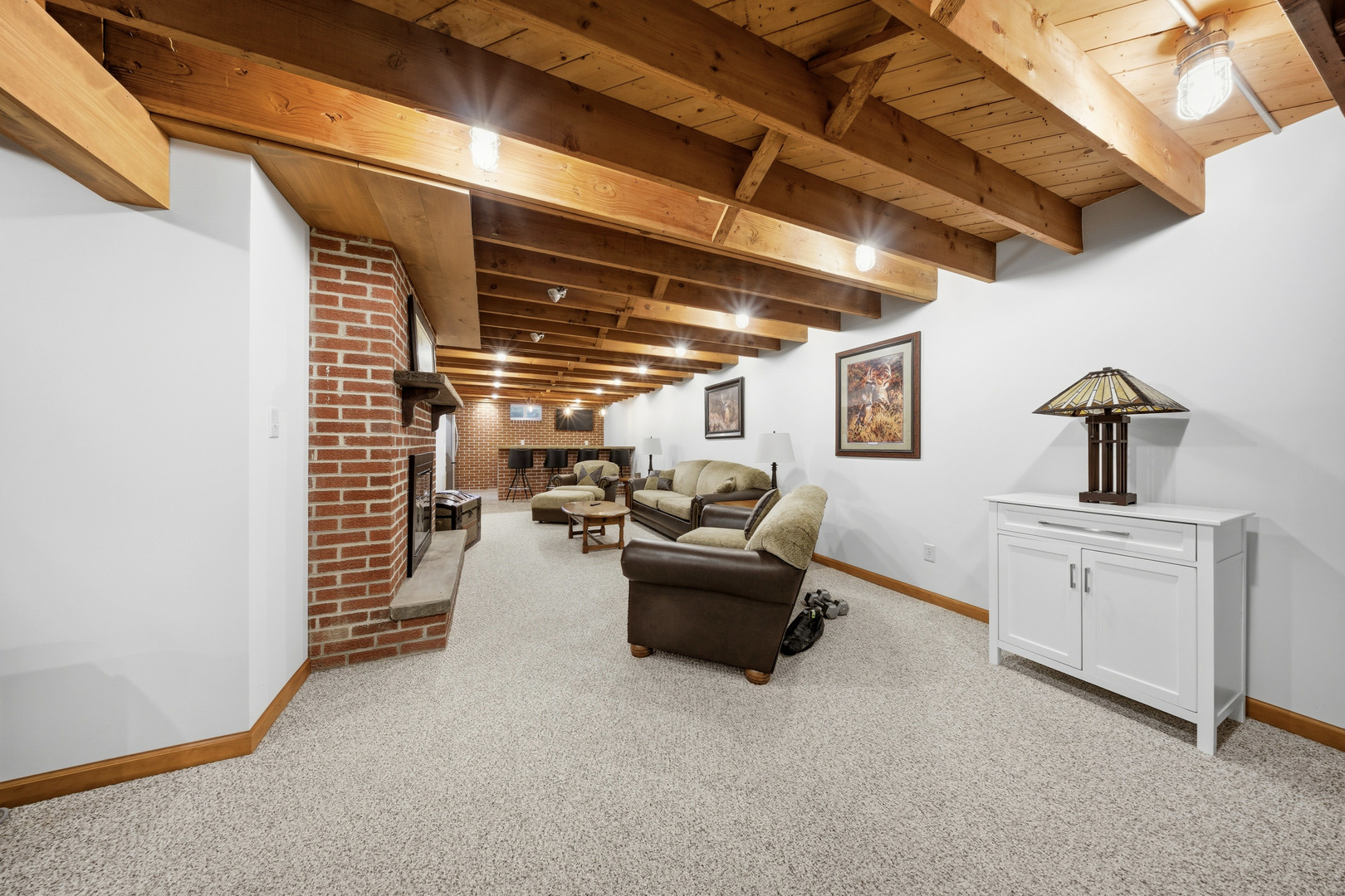 1360 Florence Drive, Sycamore, IL 60178