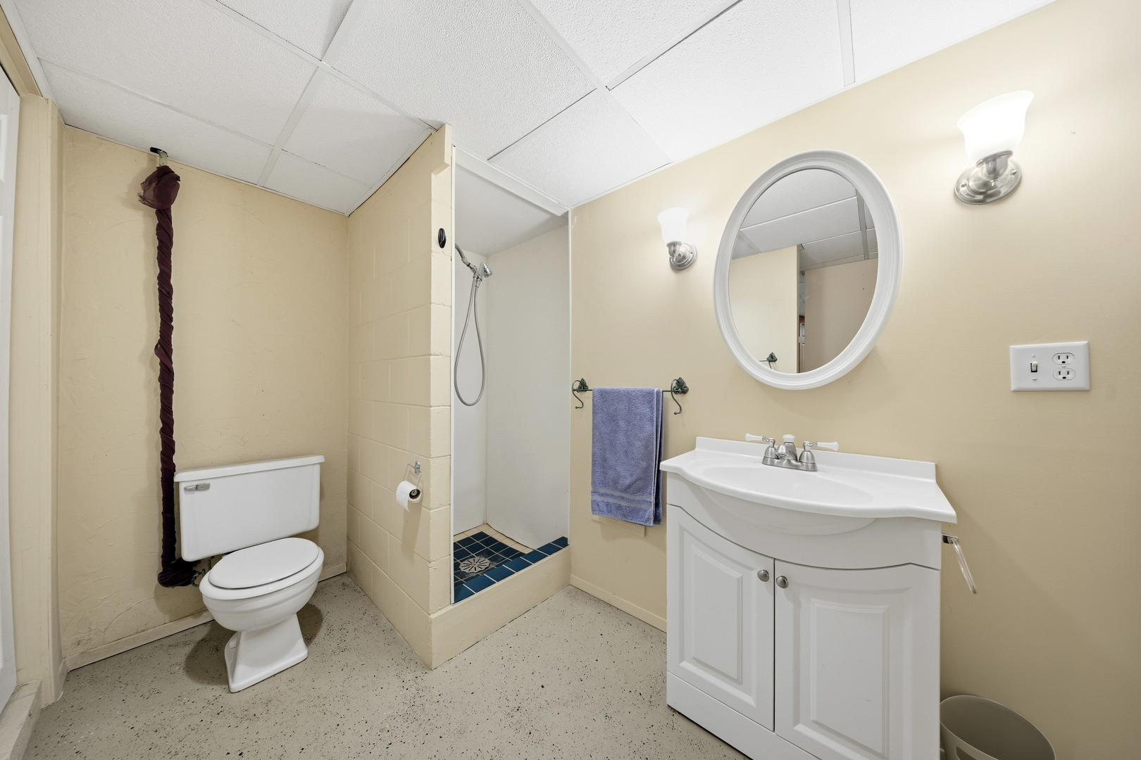 1360 Florence Drive, Sycamore, IL 60178