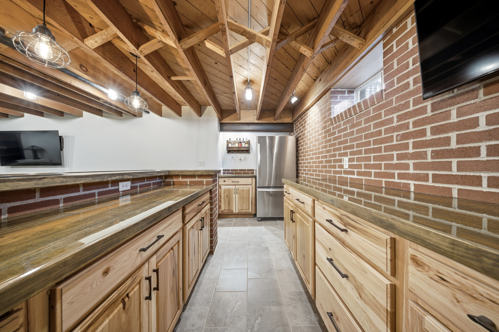 1360 Florence Drive, Sycamore, IL 60178