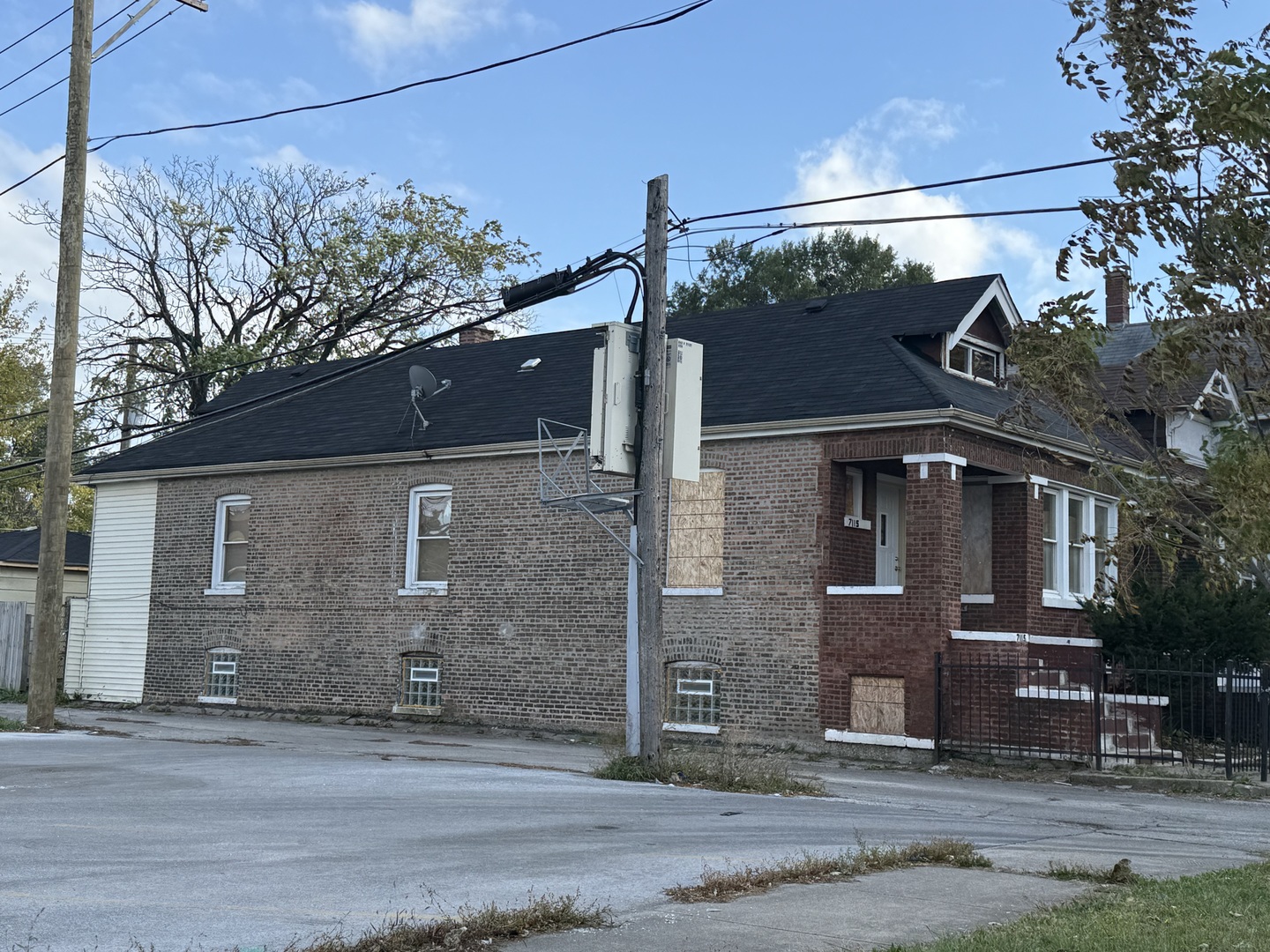 7115 S Peoria Street, Chicago, IL 60621