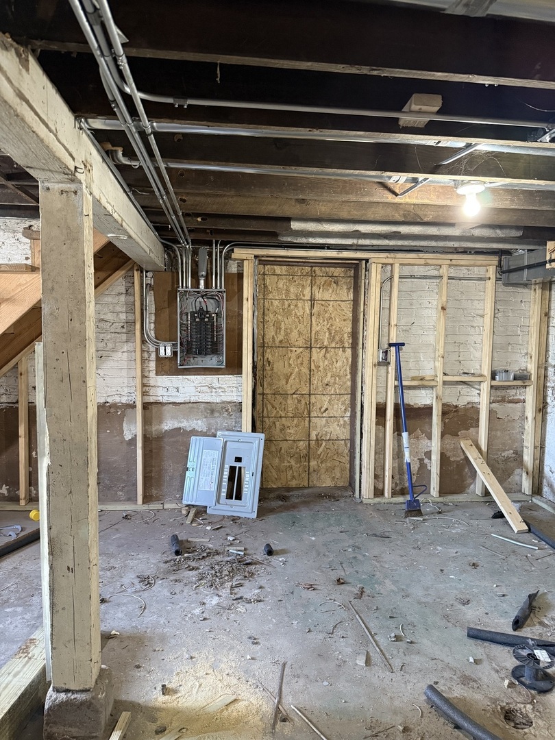 7115 S Peoria Street, Chicago, IL 60621