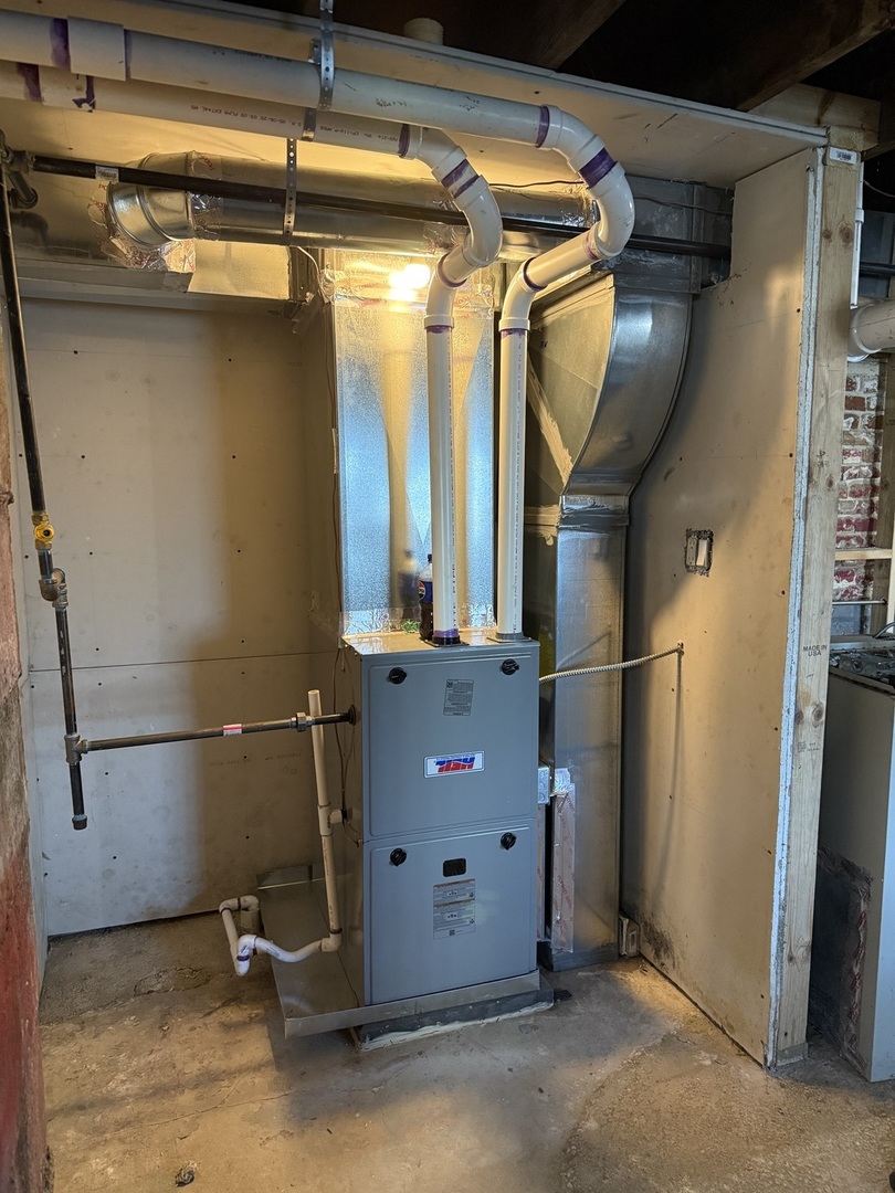 7115 S Peoria Street, Chicago, IL 60621