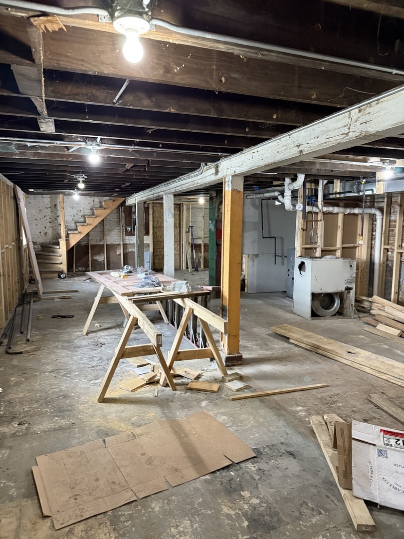 7115 S Peoria Street, Chicago, IL 60621