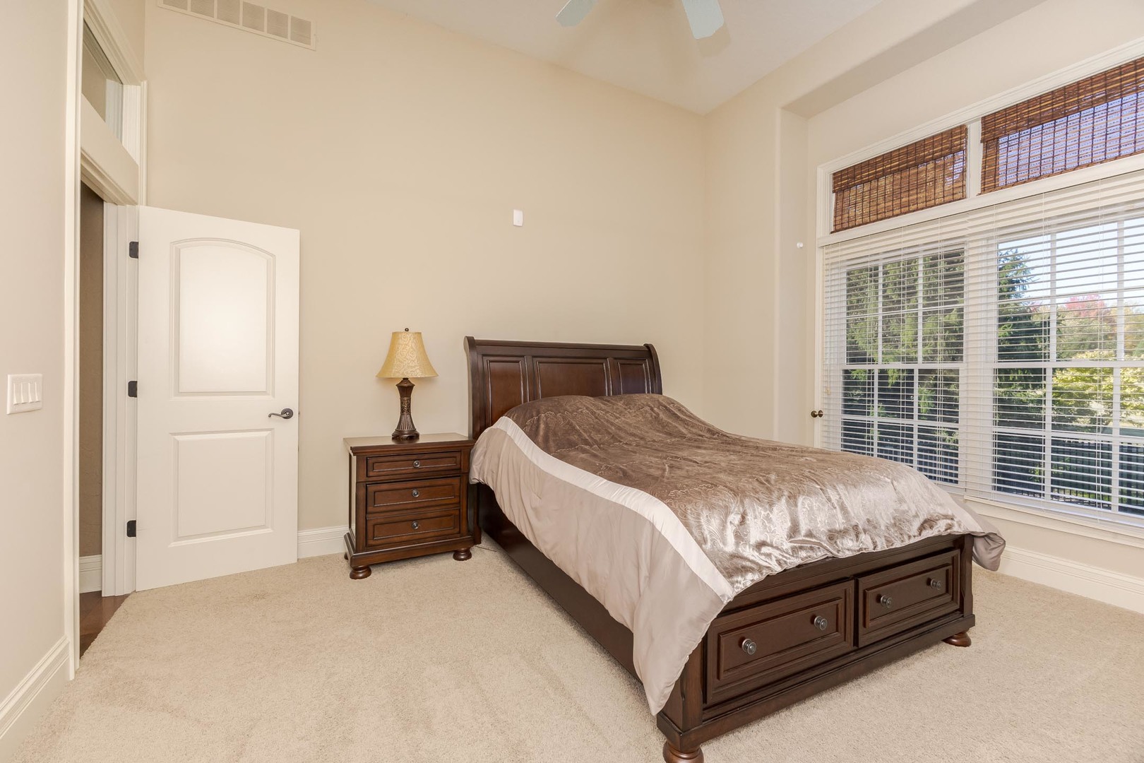 47 Stonebrook Court, Bloomington, IL 61704