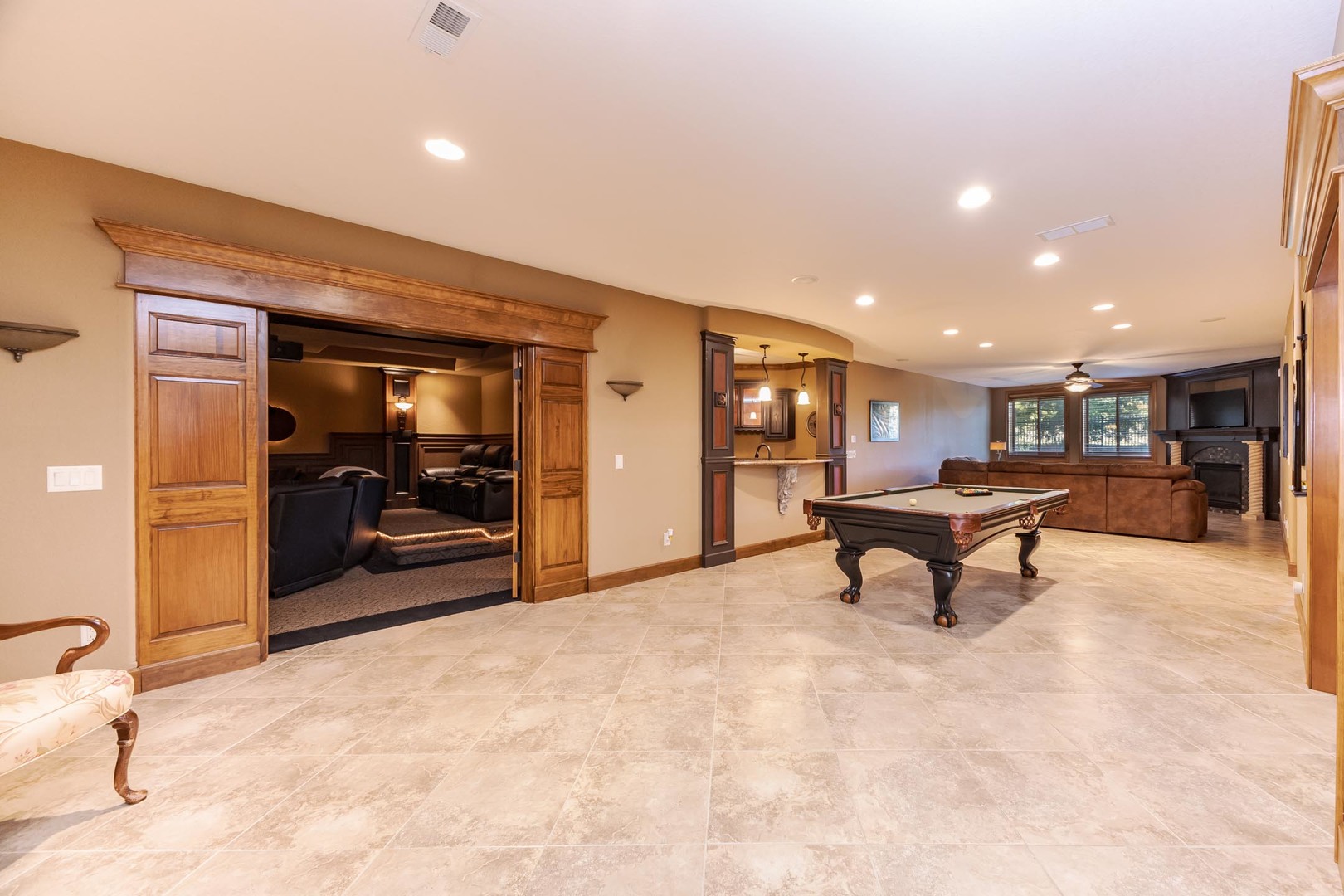 47 Stonebrook Court, Bloomington, IL 61704