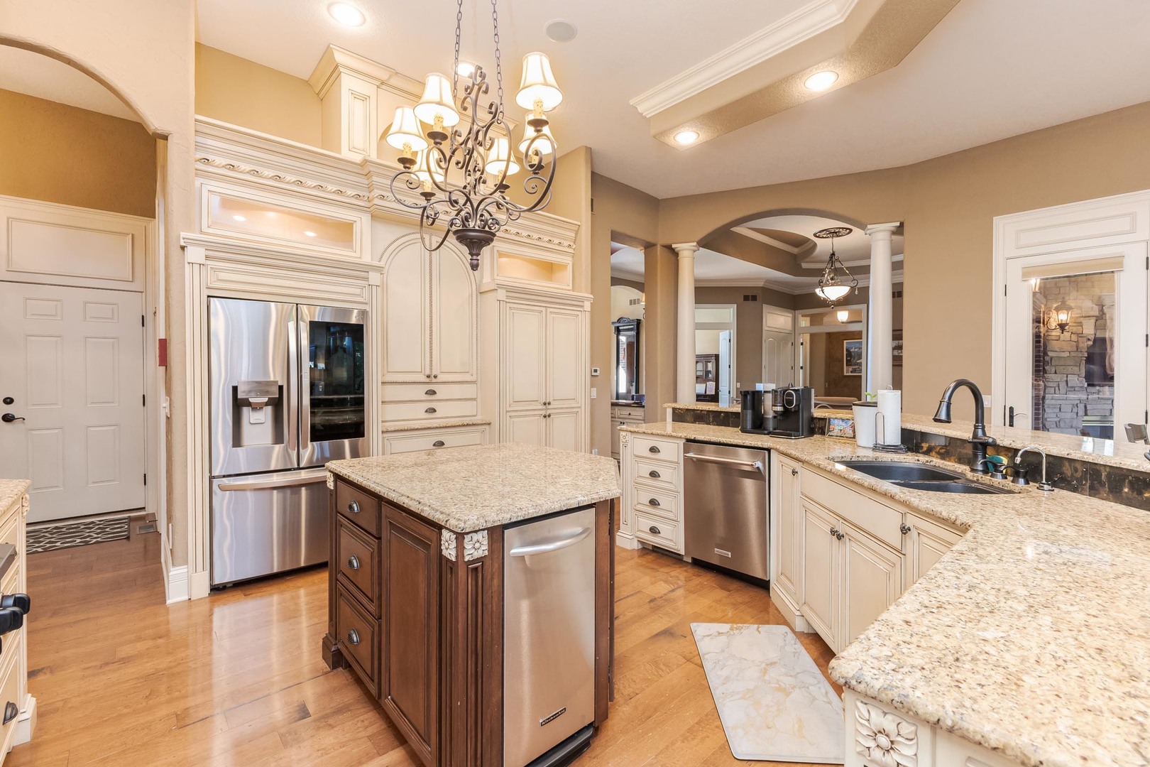 47 Stonebrook Court, Bloomington, IL 61704