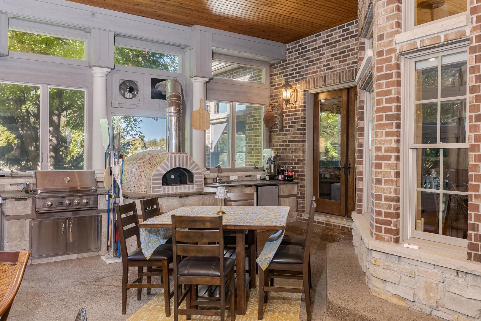 47 Stonebrook Court, Bloomington, IL 61704