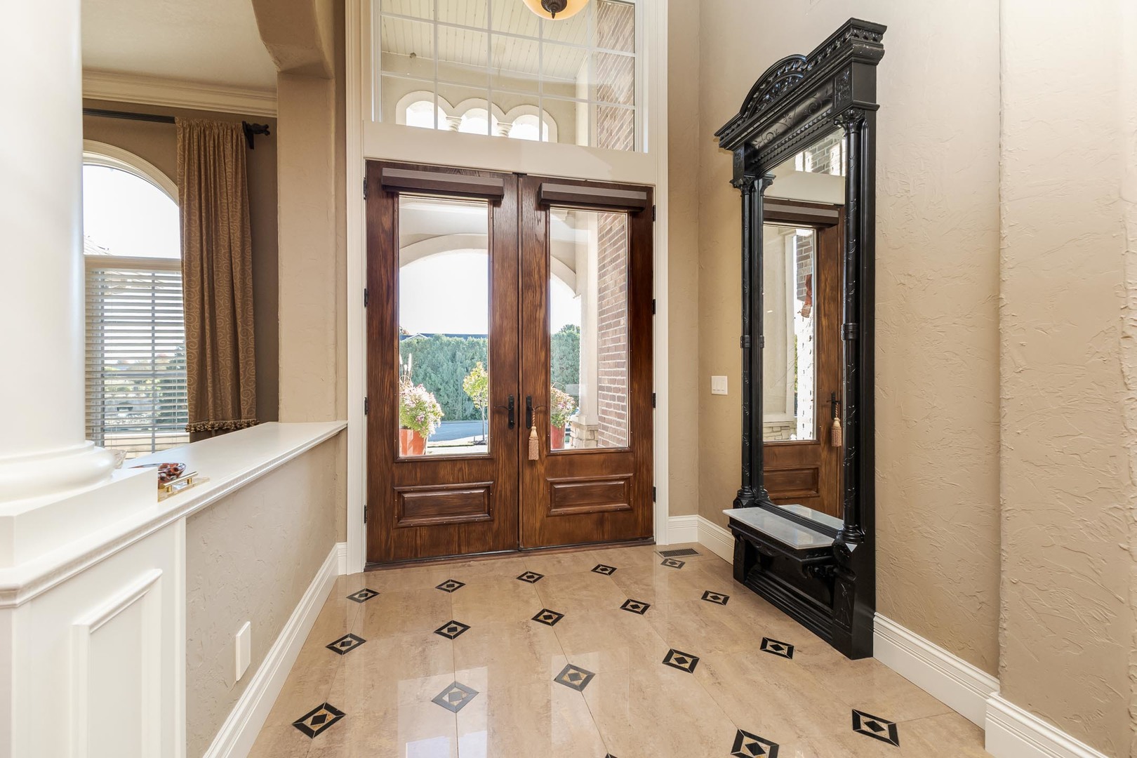 47 Stonebrook Court, Bloomington, IL 61704