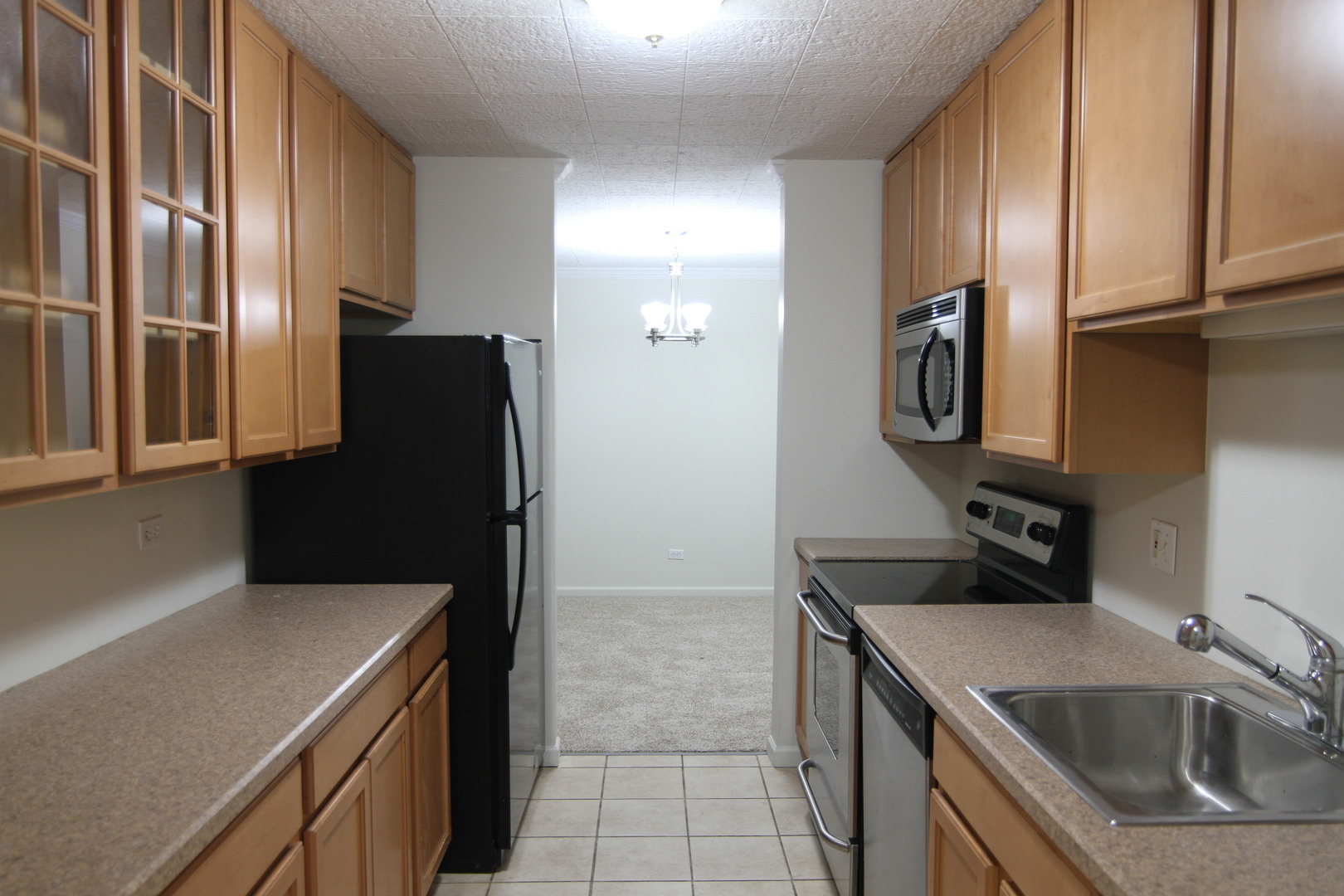 960 Beau Drive #109, Des Plaines, IL 60016