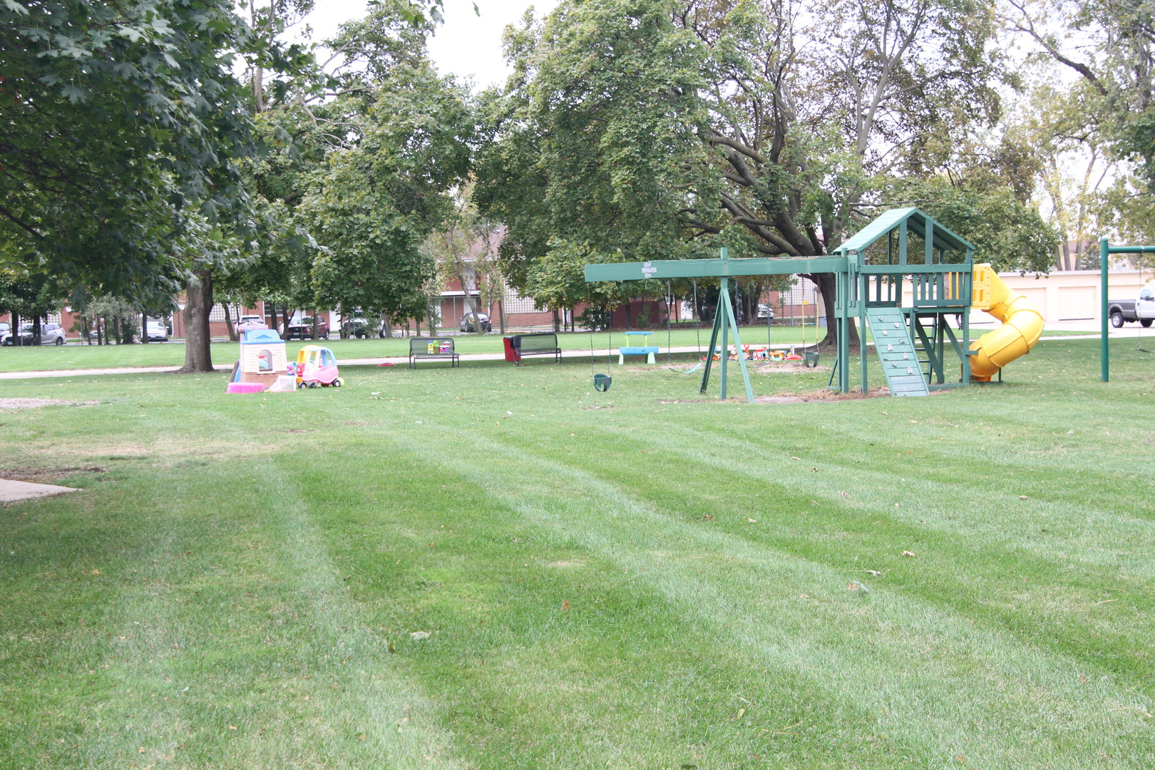 960 Beau Drive #109, Des Plaines, IL 60016