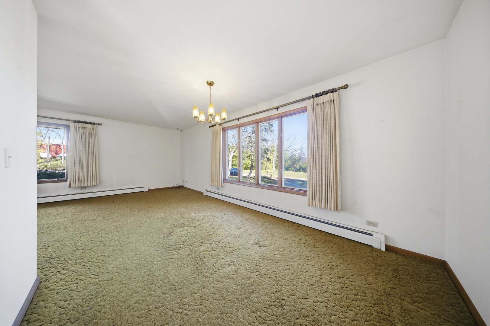 3805 Klasen Road, Cary, IL 60013