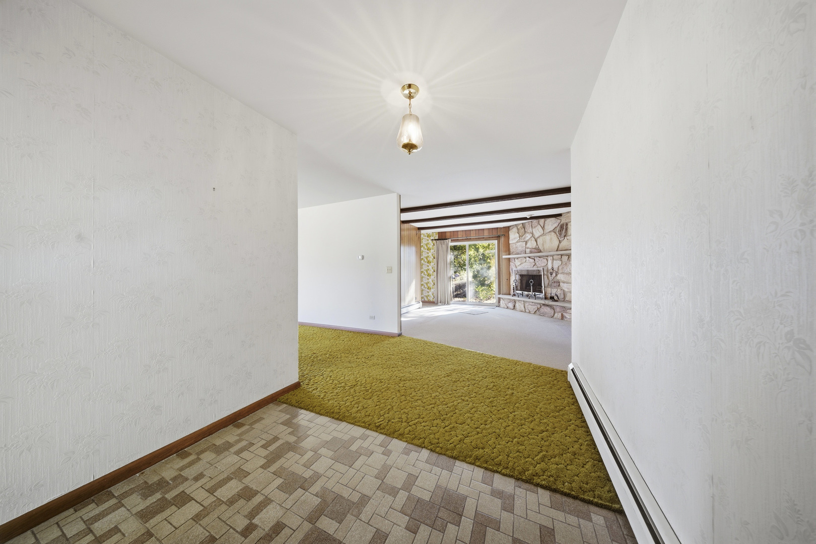 3805 Klasen Road, Cary, IL 60013