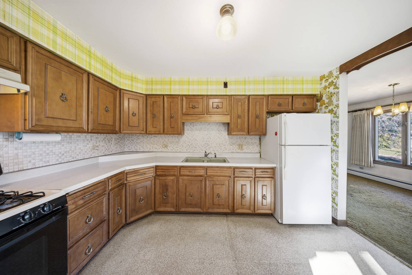 3805 Klasen Road, Cary, IL 60013