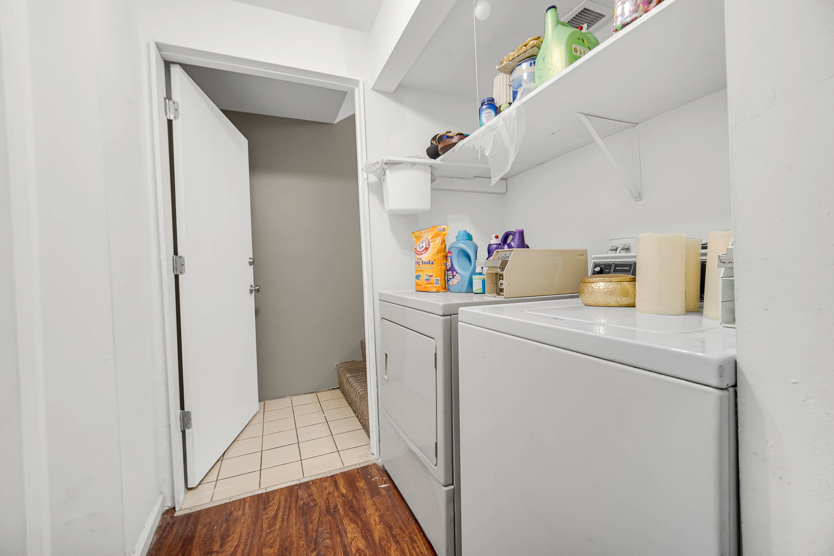 2078 N 17th Avenue, Melrose Park, IL 60160