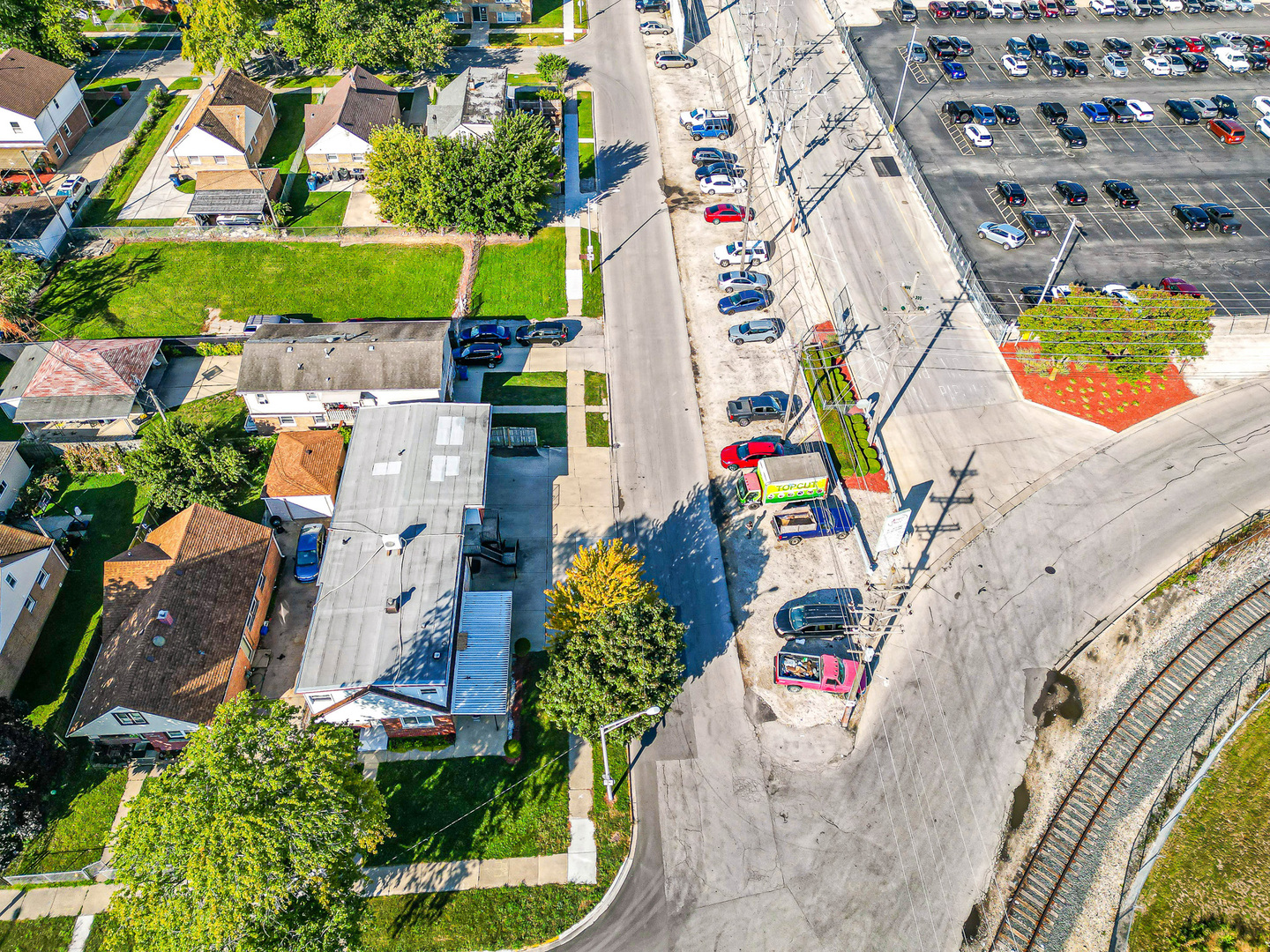 2078 N 17th Avenue, Melrose Park, IL 60160