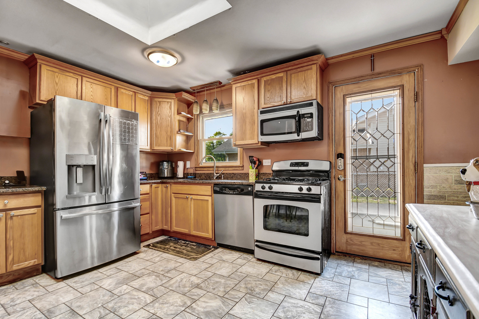 13533 Short Drive, Crestwood, IL 60418