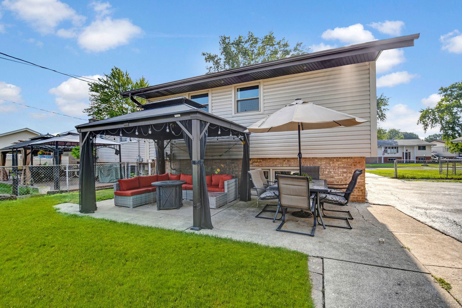 13533 Short Drive, Crestwood, IL 60418