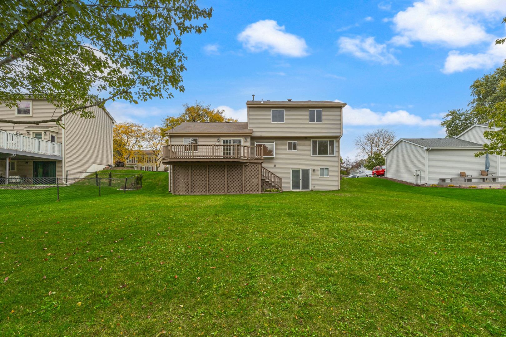 1152 Evergreen Drive, Carol Stream, IL 60188