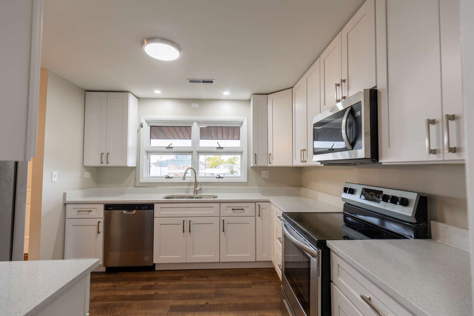 5643 S Harlem Avenue #2S, Chicago, IL 60638