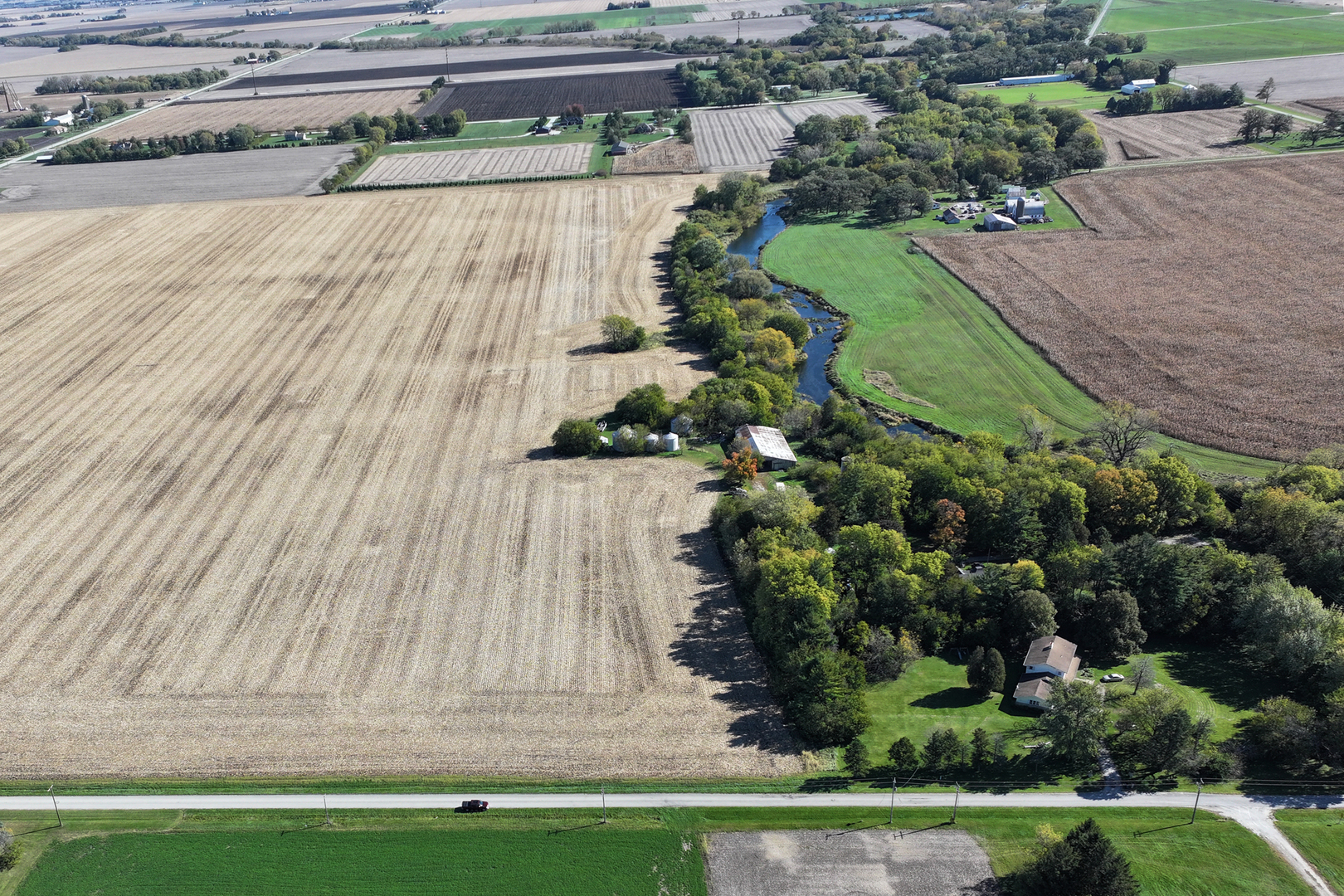 8451 N 3000 W Road, Manteno, IL 60950