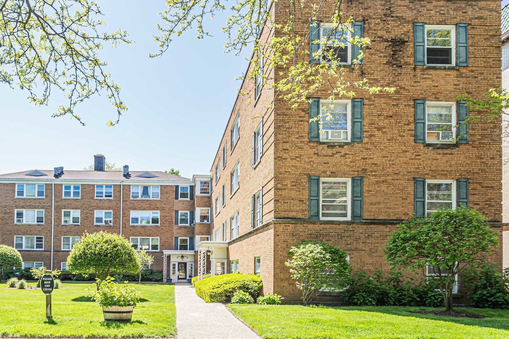530 Michigan Avenue #3E, Evanston, IL 60202