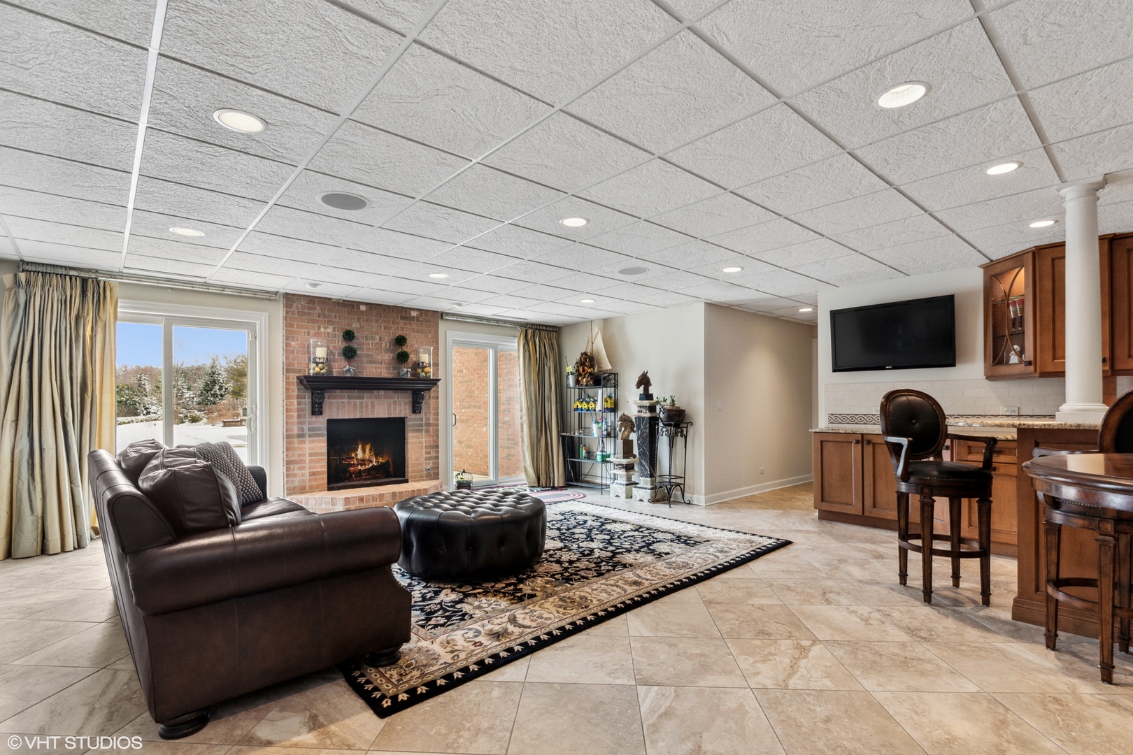 11 Moate Lane, Barrington Hills, IL 60010