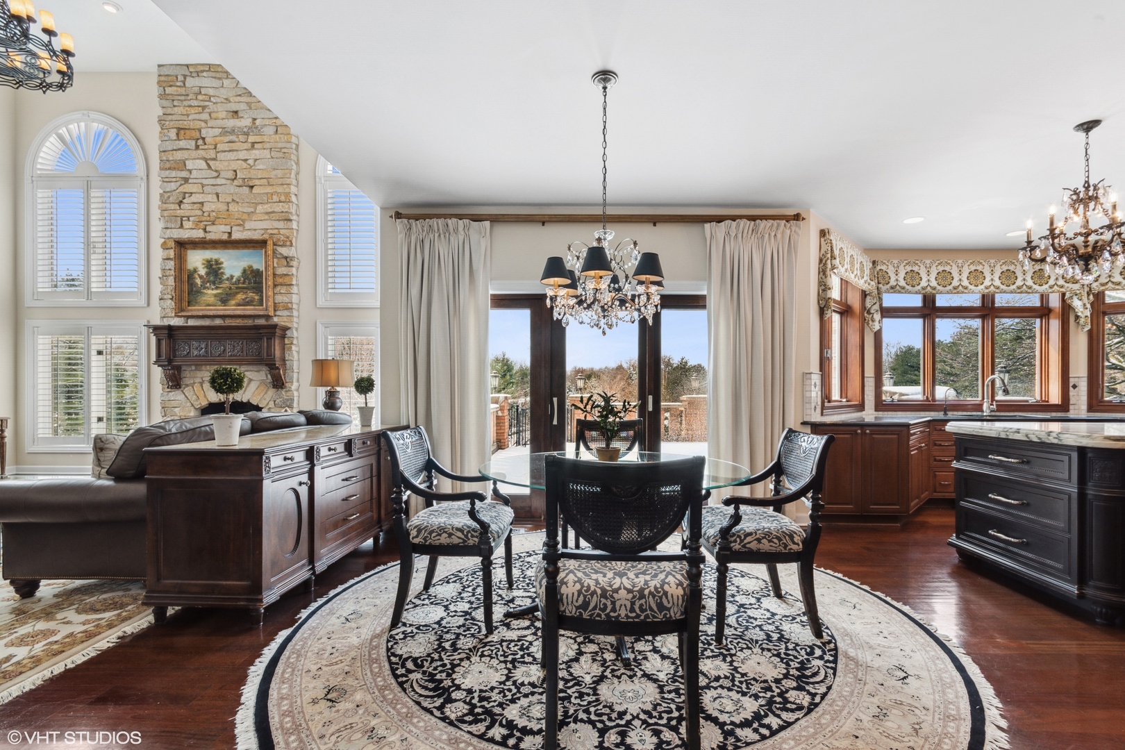 11 Moate Lane, Barrington Hills, IL 60010