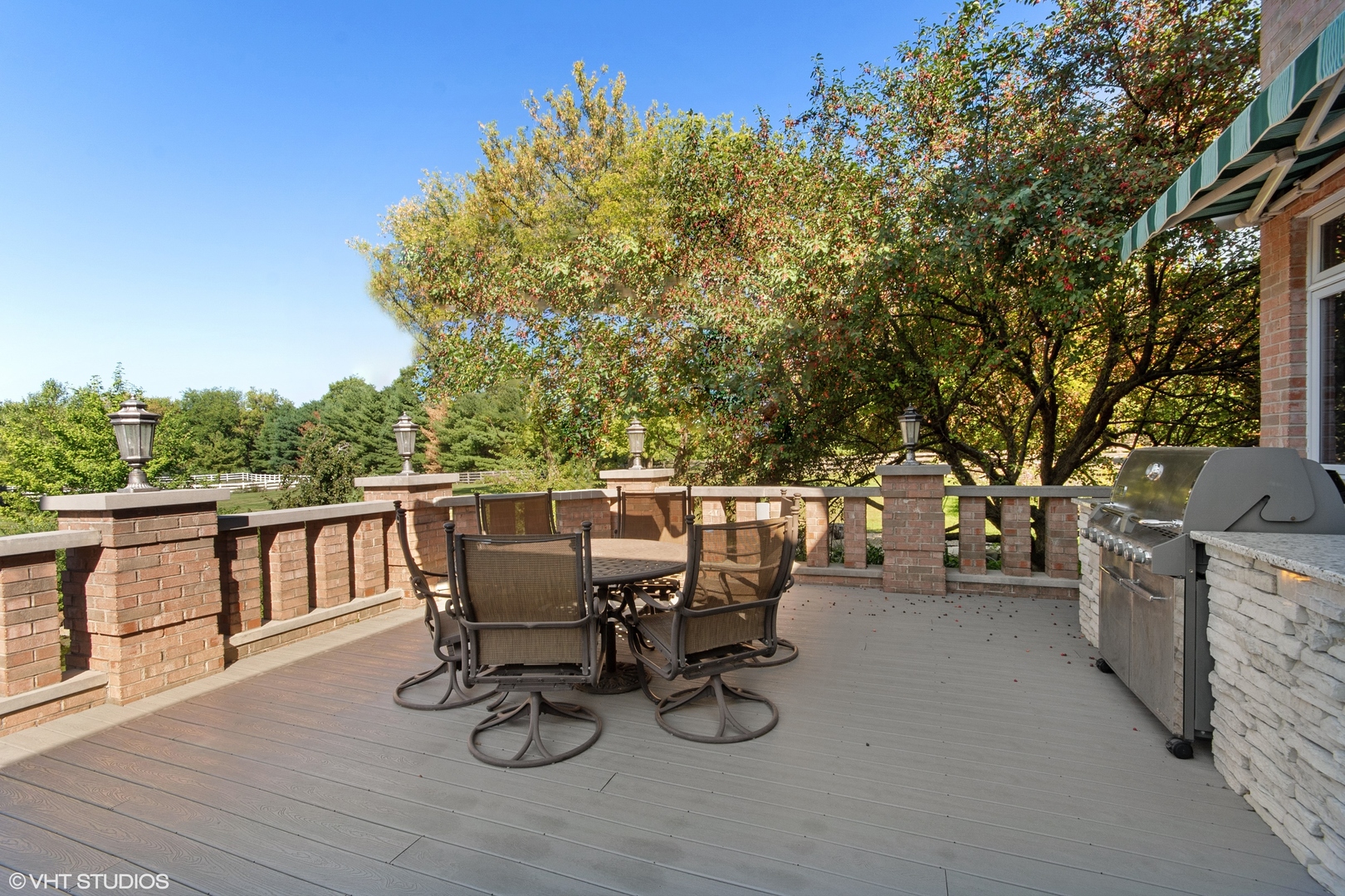 11 Moate Lane, Barrington Hills, IL 60010